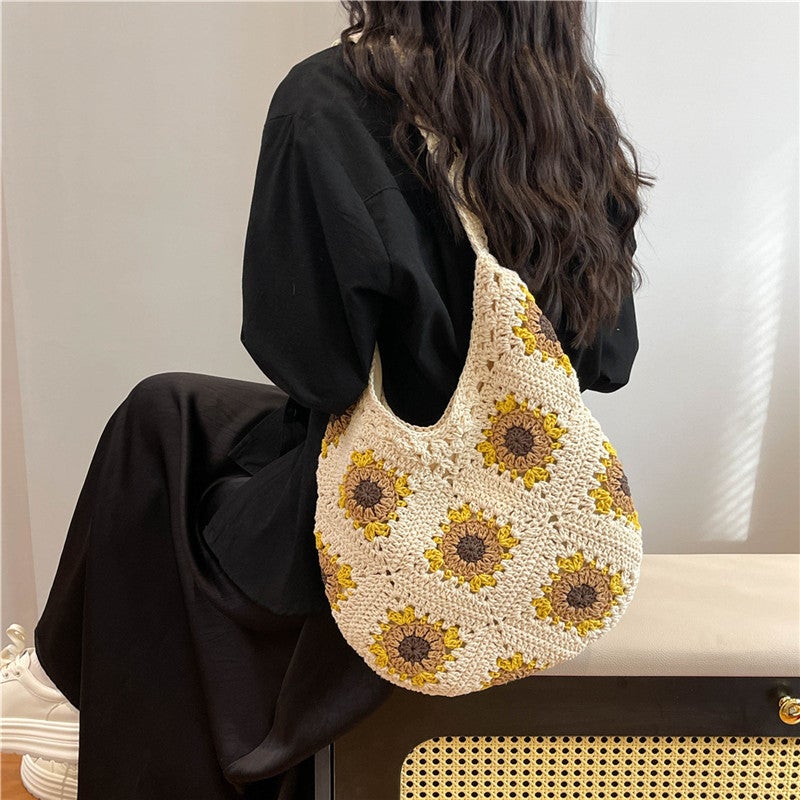 2025 Style Woven Bag Handmade Daisy Straw Woven Bag Women'S Travel Seaside Vacation Portable Shoulder Bag - Image 4