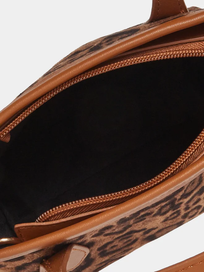 Styli Styli Leopard Print Handbag with Adjustable Strap