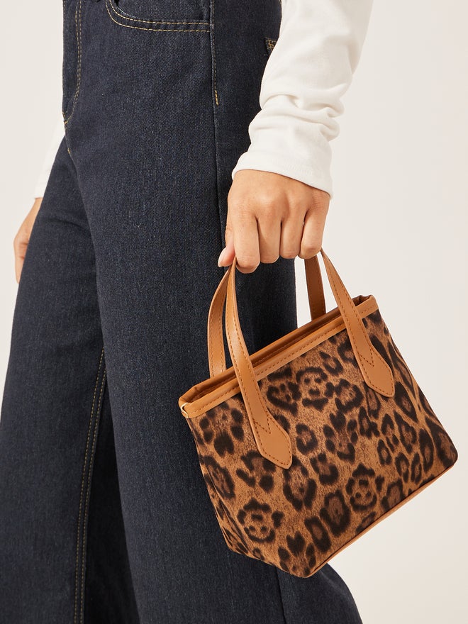 Styli Styli Leopard Print Handbag with Adjustable Strap  - Image 3