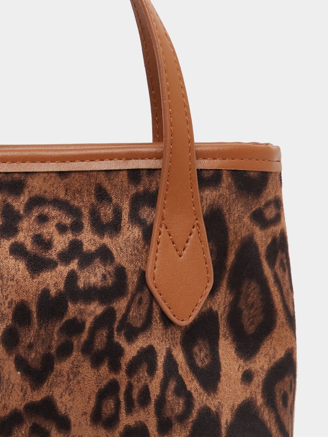 Styli Styli Leopard Print Handbag with Adjustable Strap  - Image 5