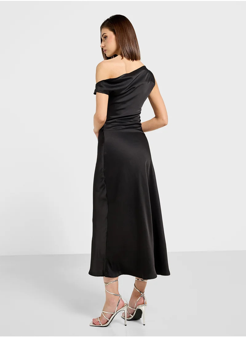 ايلا One Shoulder Satin Dress