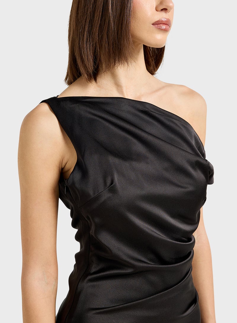 ايلا فستان ساتان بكتف واحد - Image 3