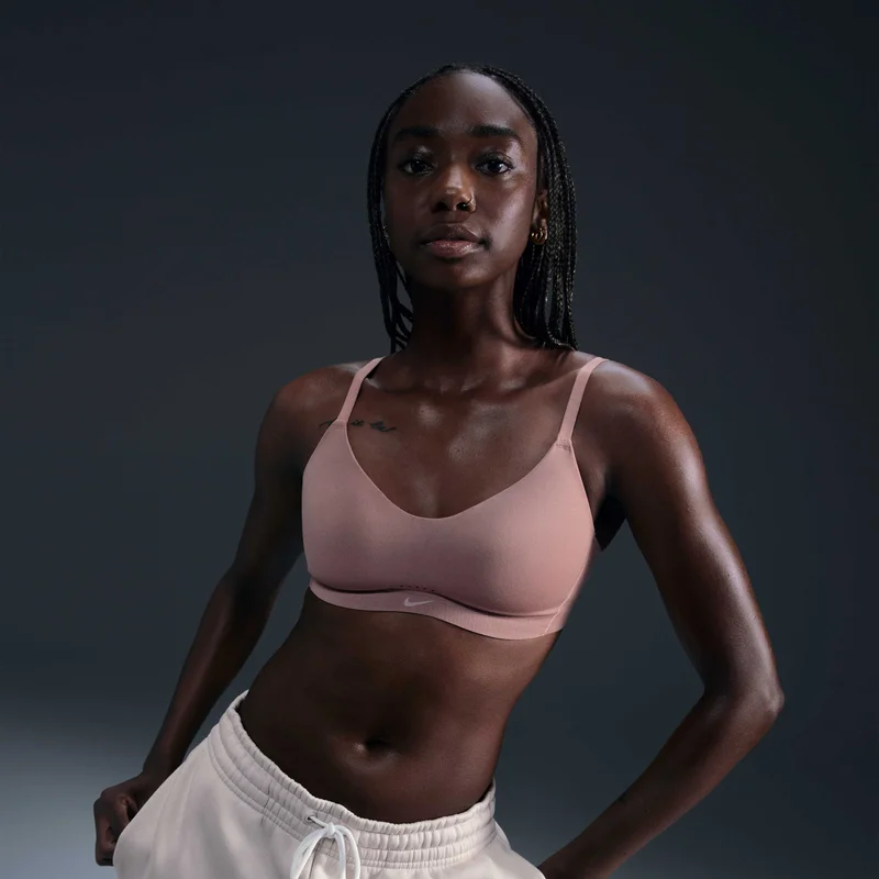 Nike Women's Alate Minimalist Light-Support Convertible Sports Bra