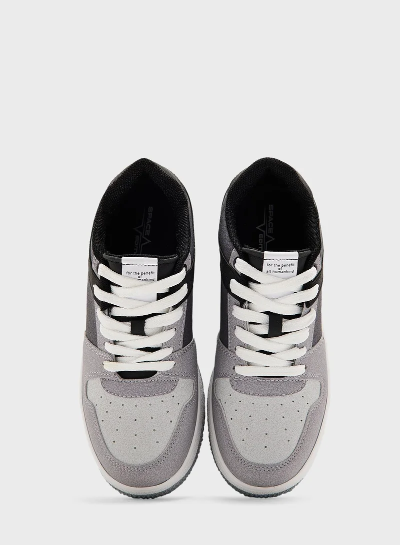 ديفاكتو Boy Lace-Up Leather Sneaker
