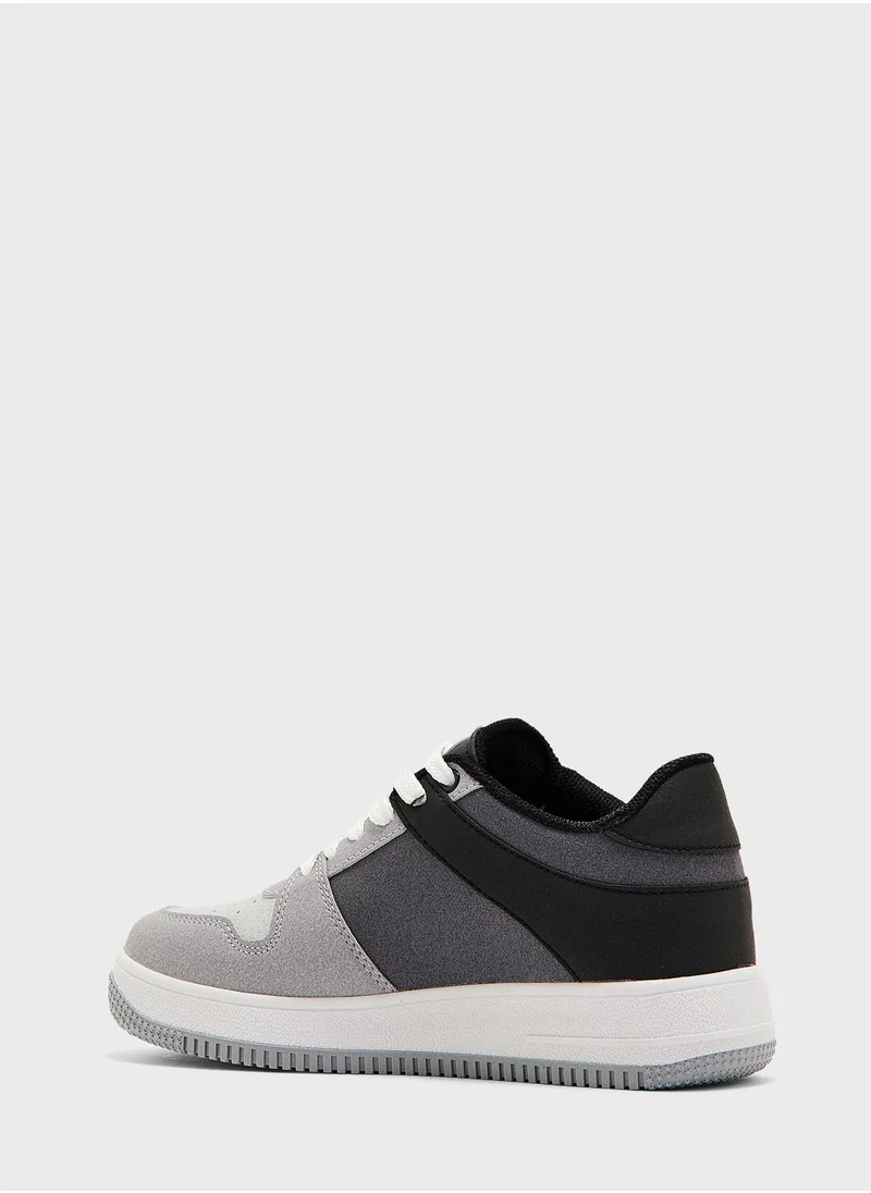 ديفاكتو Boy Lace-Up Leather Sneaker