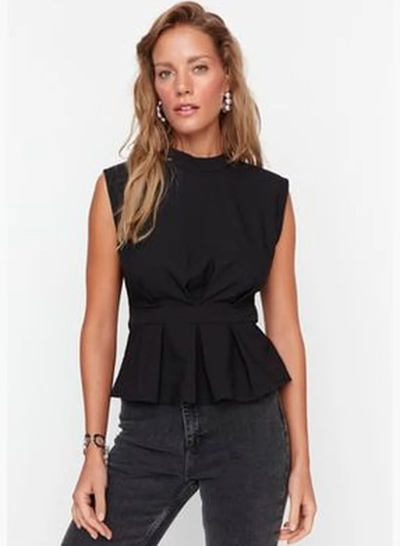 trendyol Black Woven Crew Neck Tank Top TWOAW23BZ00559