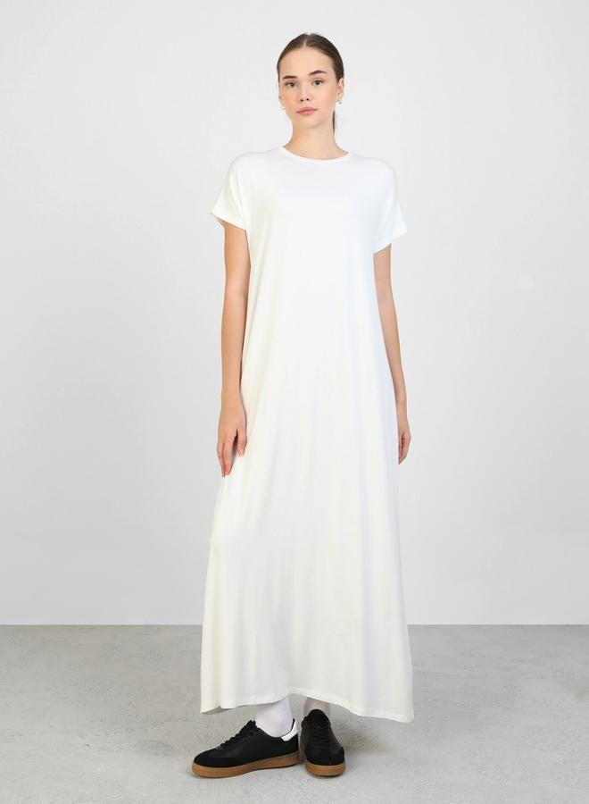 Benin by modanisa Off White Solid Crew Neck Maxi Dress - Image 1