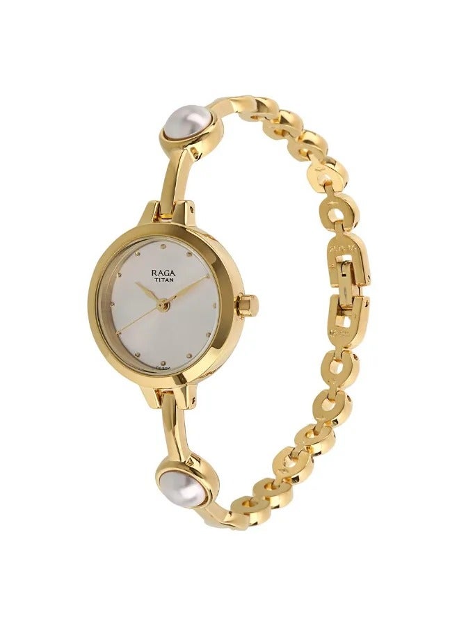 TITAN Women's Analog Round Shape Metal Wrist Watch - 2576YM01 - 32.7 Mm - Image 2