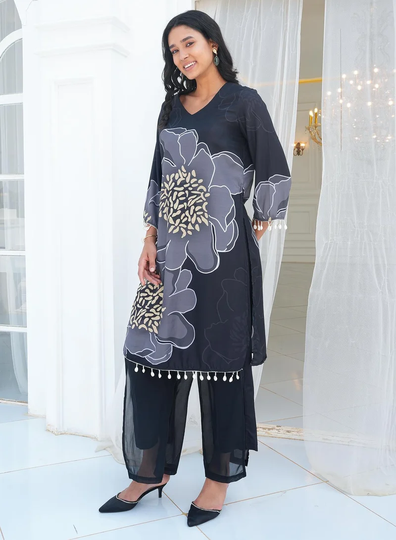 QISSA Women's Charcoal Black Grandiflora Imprint Kurta Set