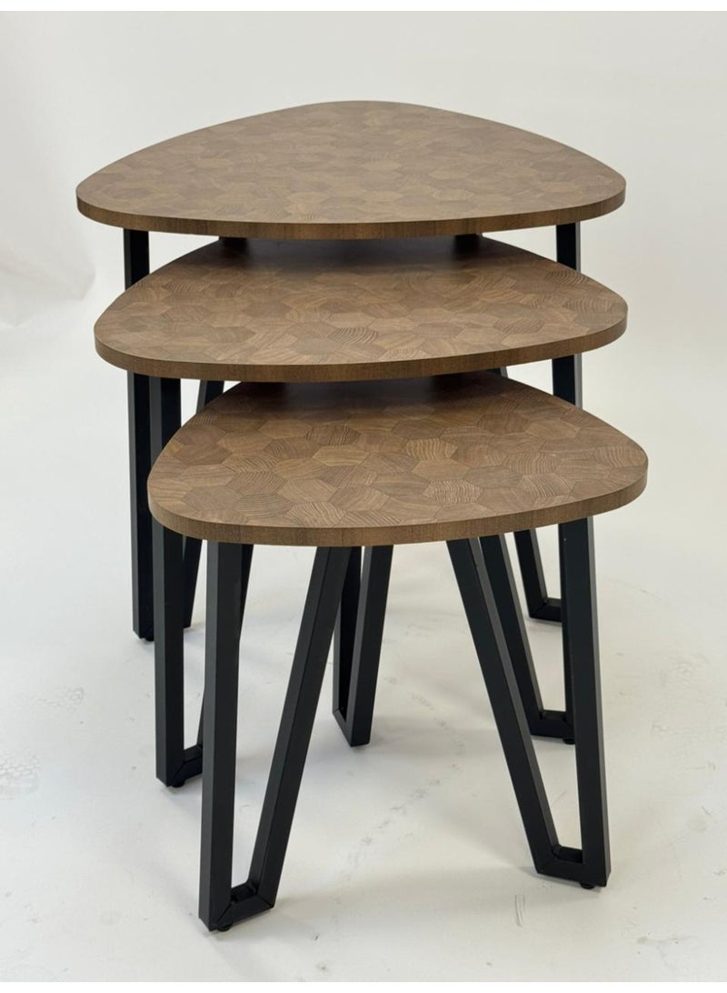 Living Set of 3 brown wood triangle coffee tables with black steel legs - Image 5