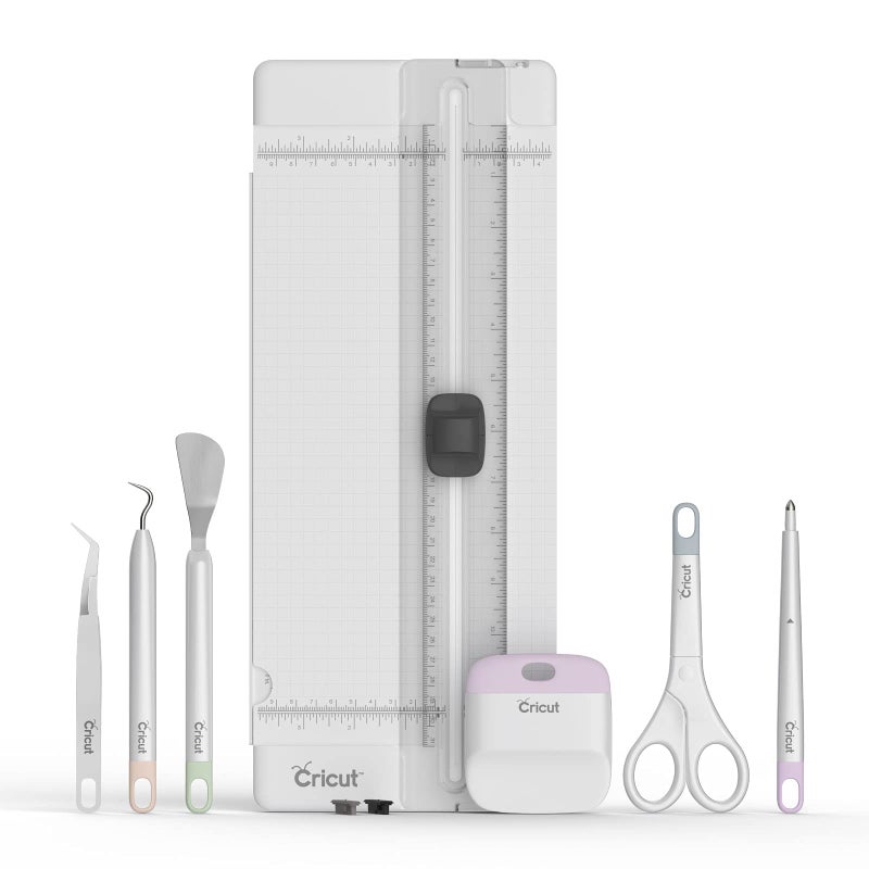Cricut Essential Tool Set - 7-Piece Precision Tool Kit for Crafting and DIYs, Perfect for Vinyl, Paper & Iron-on Projects, Great Companion for Cricut Cutting Machines, Core Colors