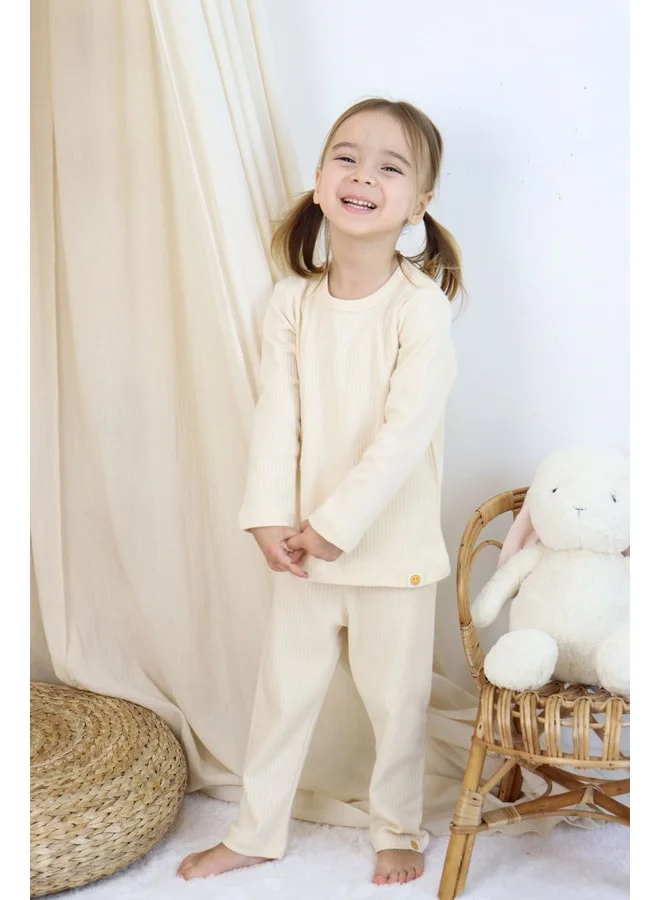 zuzunga Basic Ribbed Interlock Fabric 100% Cotton White Baby Pajama Set for Ages 1-5.