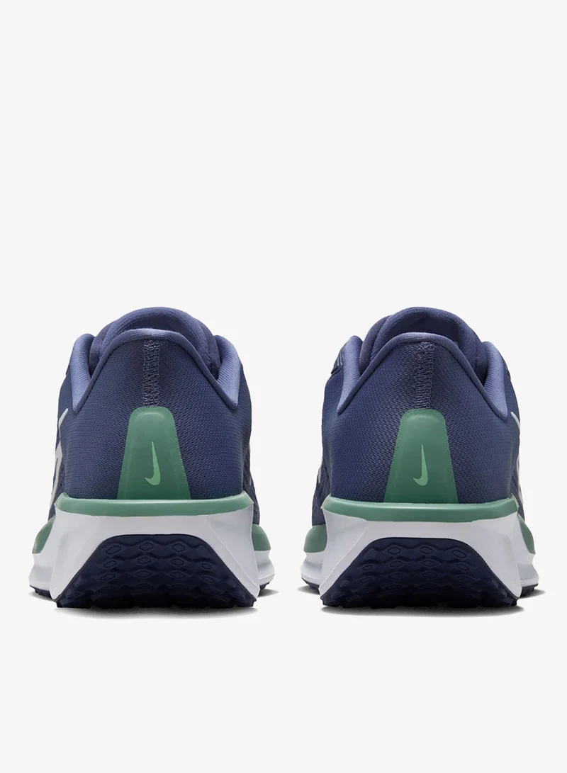 نايكي كويست