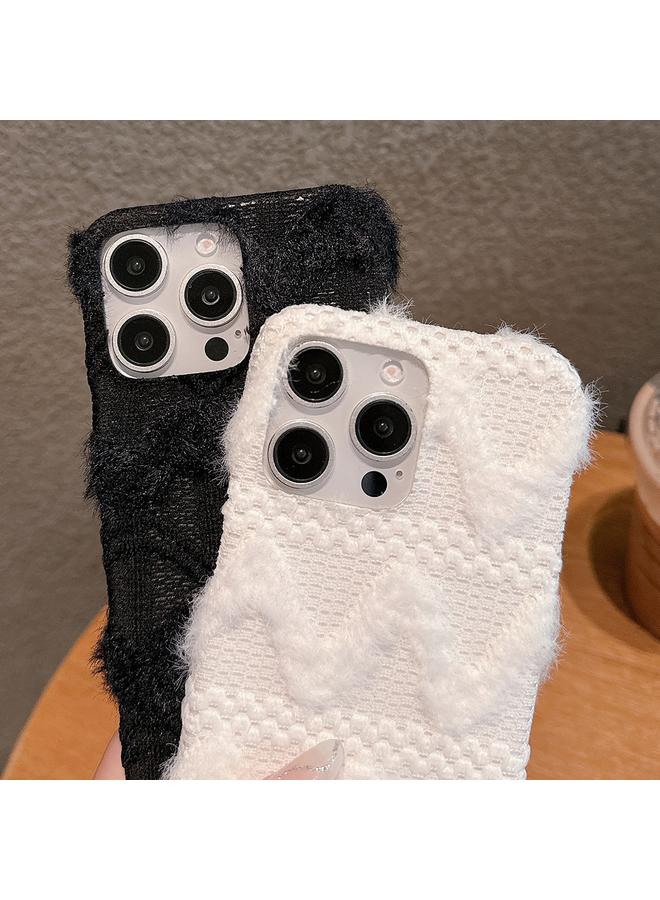 اس-توب جراب لهاتف iPhone 15 مصنوع من مادة البولي يوريثان الناعمة والهجينة مع سلسلة مفاتيح على شكل دمية - Image 3