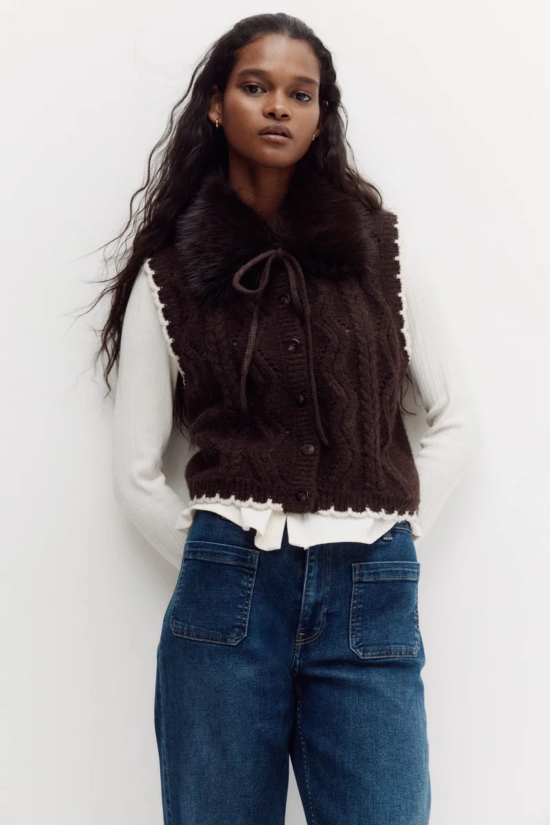 Cable-knit collared waistcoat