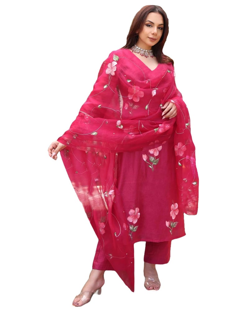 GoSriKi قميص كورتا مطبوع مستقيم من مزيج الرايون للسيدات مع بنطلون ودوباتا (ROKA Rani-GS_S_Pink_Small) - Image 1