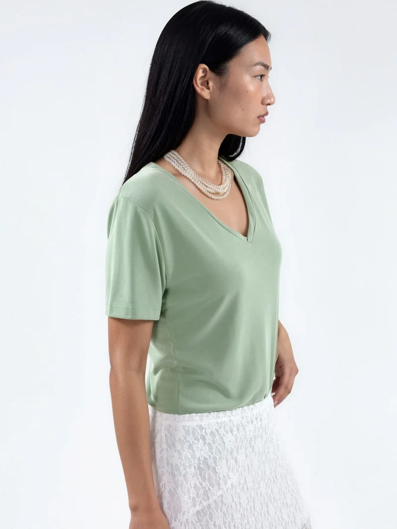 بوسيم BUSEM V-Neck Short Sleeve Modal Blouse