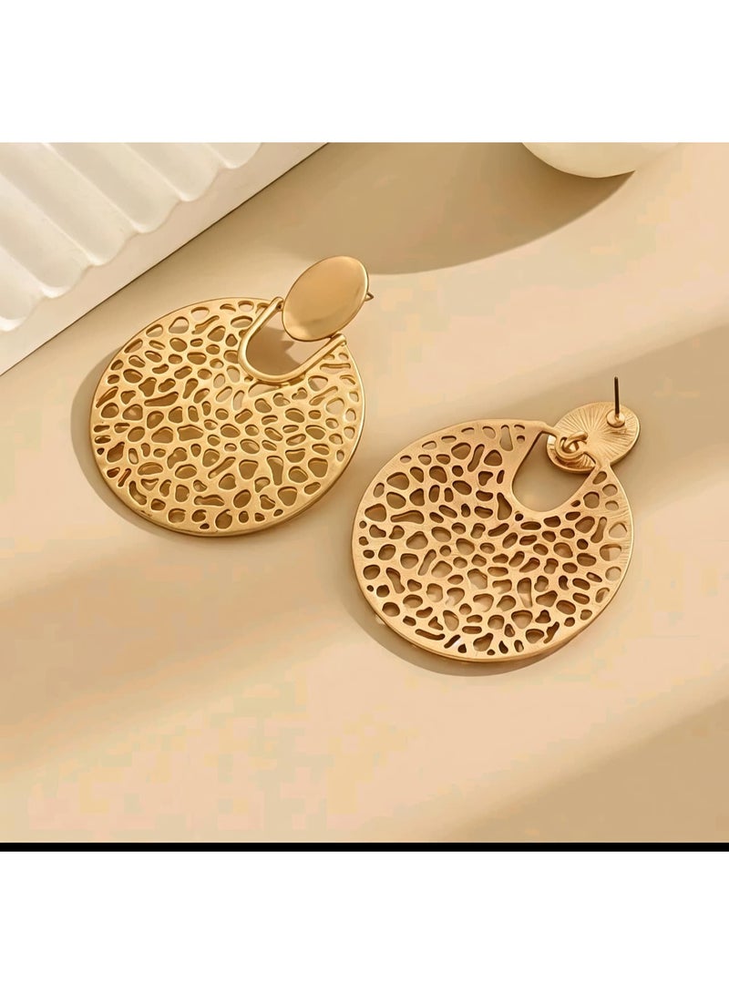 Shein Fashionable Vintage Style Elegant Earrings - Image 4