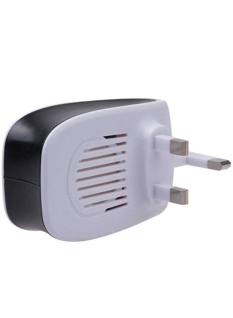 MARGOUN 2 Pack Of Ultrasonic Pest Repeller Plug in Insects Electronic Pest Repellent Rodent Repellent Indoor Pest Control for Home Kitchen Office - Image 4