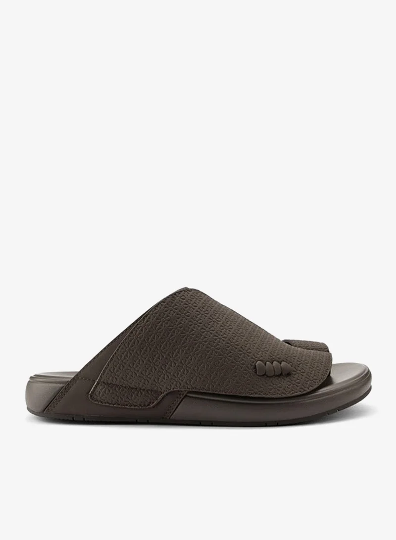 DUCHINI Men's Textured Slip-On Arabic Sandals Ramadan Collection