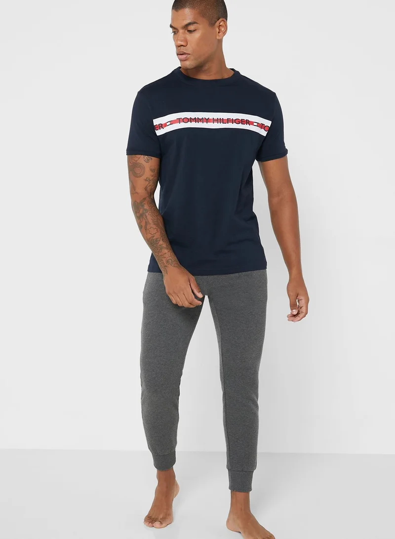TOMMY HILFIGER Logo Stripe Crew Neck T-Shirt