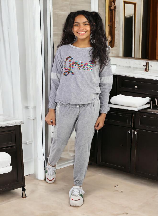 Girls' Heater for 12-Year-Olds from Qtaif - Winter 2024 Trends with High-Quality Fabric and Super Soft Materials in Vibrant and Attractive Colors