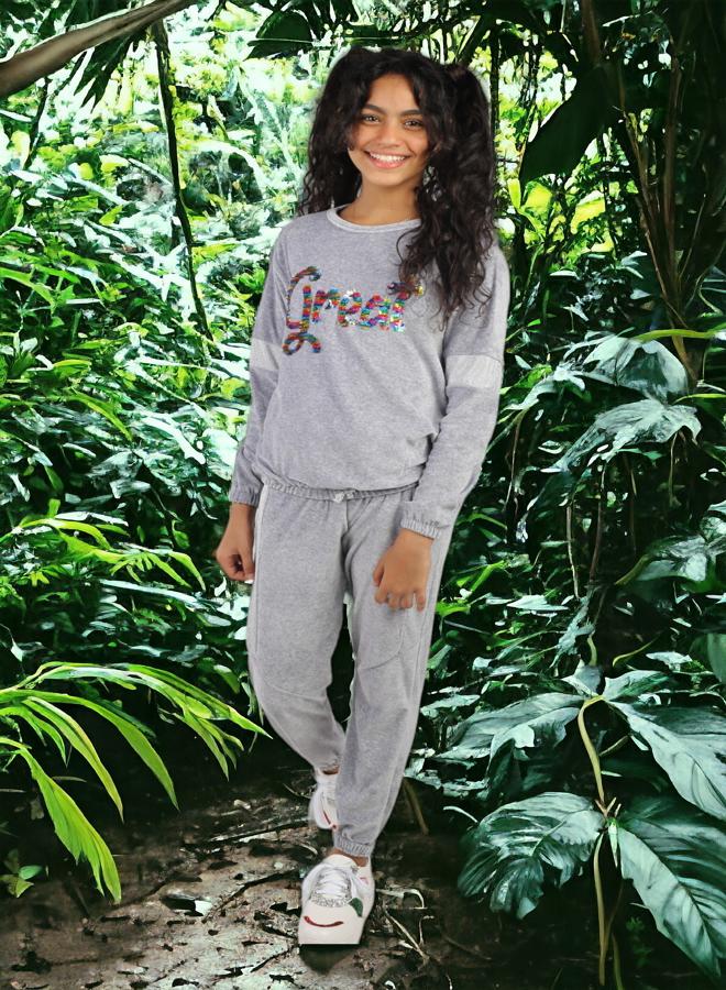 Girls' Heater for 12-Year-Olds from Qtaif - Winter 2024 Trends with High-Quality Fabric and Super Soft Materials in Vibrant and Attractive Colors