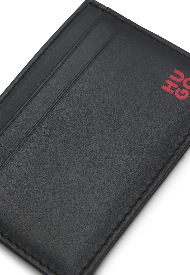 هوجو حافظة بطاقات جلدية بشعار مكدس بالرقائق الحمراء