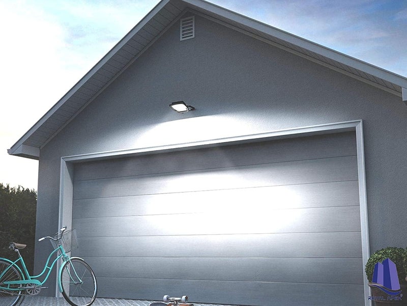 LEDVANCE مصباح الفيض الإيكولوجي من ليدفانس، تصميم خفيف الوزن ونحيف، مقاوم للماء IP65 (30 واط، 6500 كيلفن، 2550 لومن ضوء النهار) - Image 3