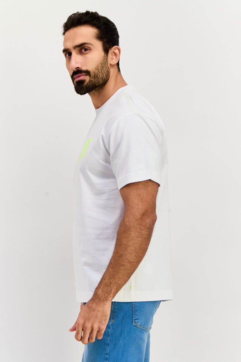 ESPRIT تي شيرت رجالي بأكمام قصيرة وياقة دائرية بشعار العلامة التجارية، أبيض - Image 2