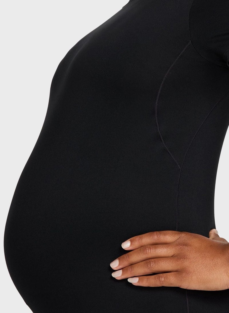 Nike Dri-FIT Slim-Fit Maternity T-shirt - Image 5