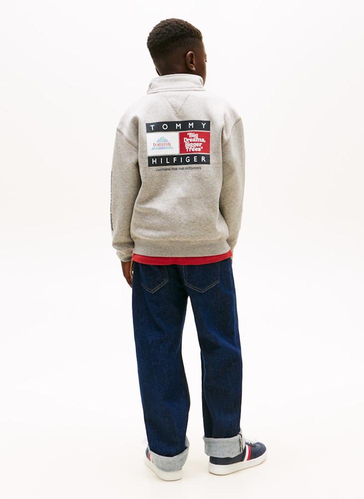 تومي هيلفيغر سترة رياضية بسحاب نصفي وطبعة شبابية متعددة - Image 2