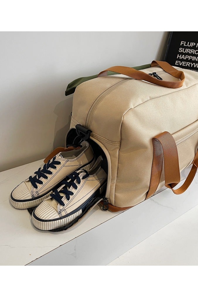 GUOMISS Large-Capacity Shoulder Bag Outdoor Sports Portable Fitness Bag Dry and Wet Separation with Independent Shoe Compartment Suitable for Short-Distance Travel for Men & Women Multi-Occasion Application of Sports Bag - Image 4