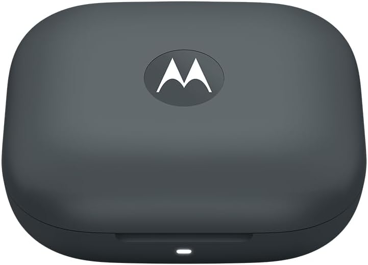 موتورولا سماعات Moto Buds Bass XT2443-1 مع خاصية إلغاء الضوضاء النشط الديناميكي، مصفوفة ثلاثية الميكروفونات، بلوتوث 5.3، مقاومة للماء والغبار بمعيار IP54، صوت Dolby Atmos (لون Pantone Dark Shadow) - Image 3