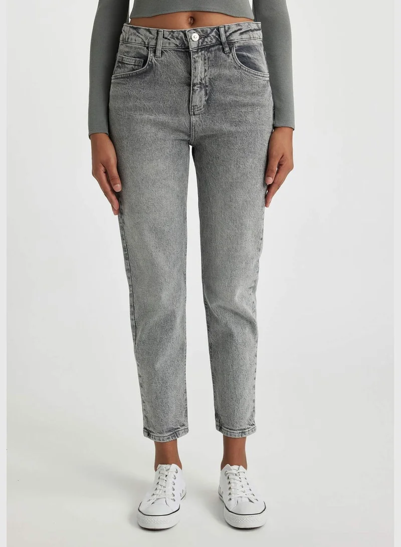 DeFacto Woman Mom Fit Denim Trousers