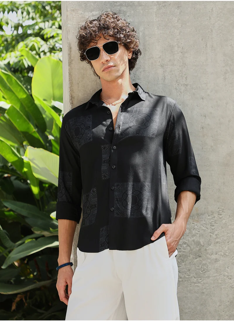 Campus Sutra Men's Obsidian Black Kaleidoscope Imprint Shirt