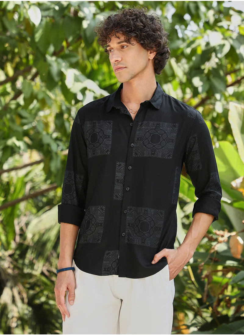 Campus Sutra Men's Obsidian Black Kaleidoscope Imprint Shirt