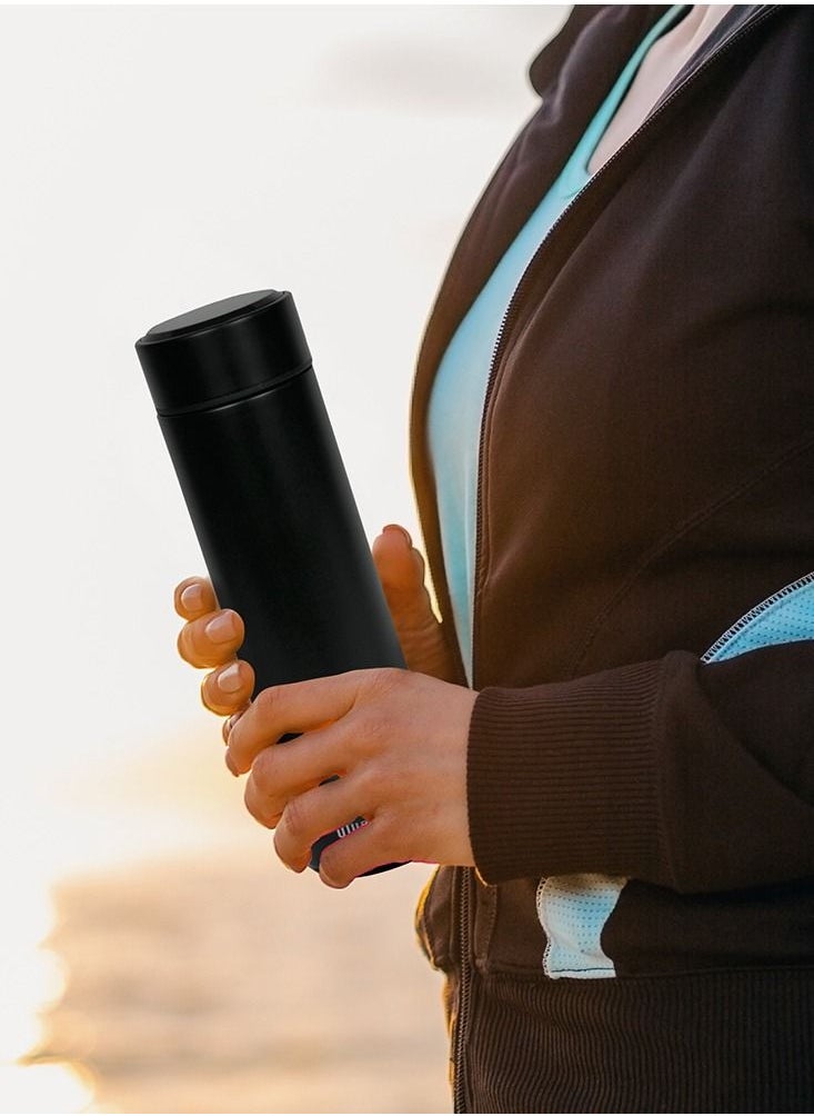 blupebble - Smart Water Bottle With LED Temperature Indicator Display - Image 1