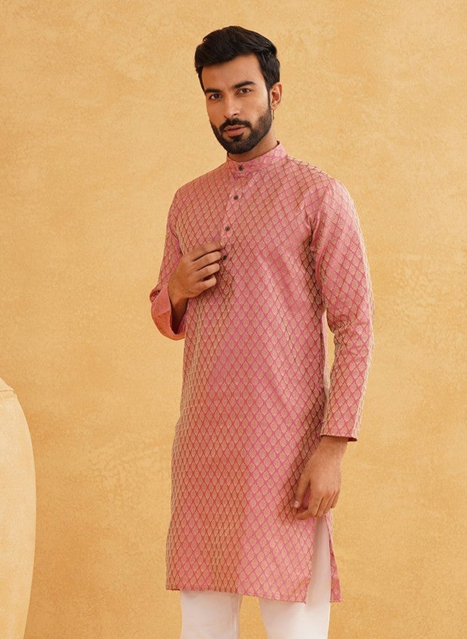 Sojanya Pink & Beige Ethnic Motifs Jacquard Woven Kurta for Men - Image 4
