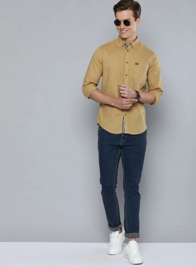 The Indian Garage Co Men Slim Fit Solid Full Sleeves Cutaway Collar Casual Shirt