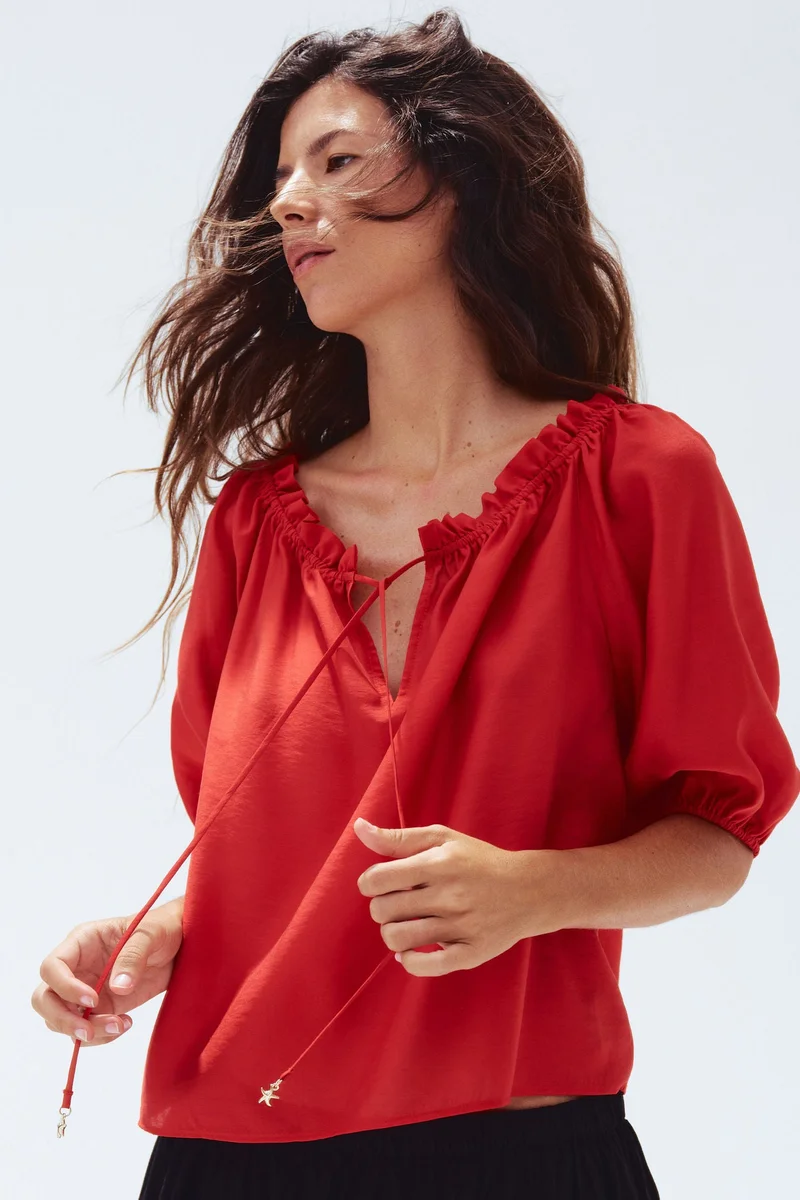H&M Frill-trimmed blouse
