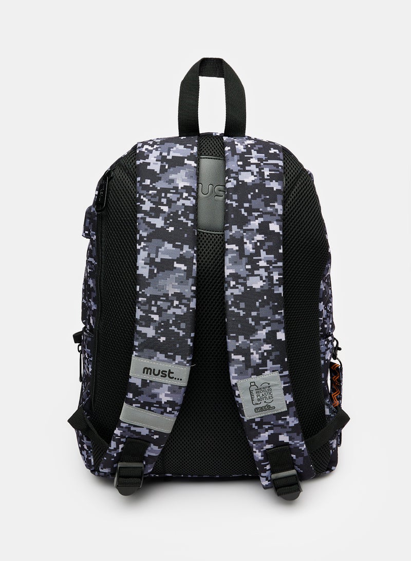 Must Must Army Backpack - Image 2