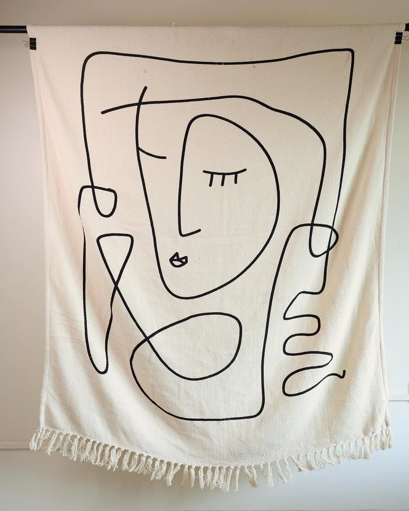 SASHAA World Cotton Printed Women Face Woven Throw|Cozy Blanket for Your Living Room, Sofa, Bed and Chair|130X180 Cm| TC - 180, Black - Image 1