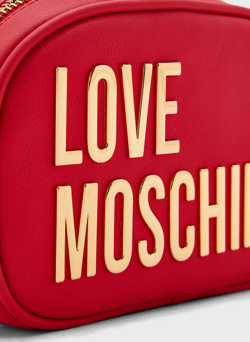 لوف موسكينو Logo Detailed Zip Over Crossbody