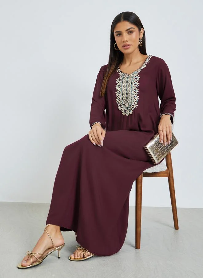 Burgundy Embroidered Yoke Jalabiya