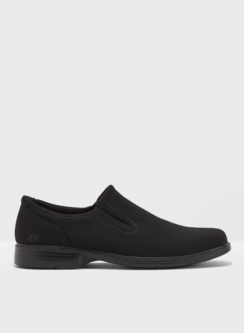 SKECHERS Caswell - Resten