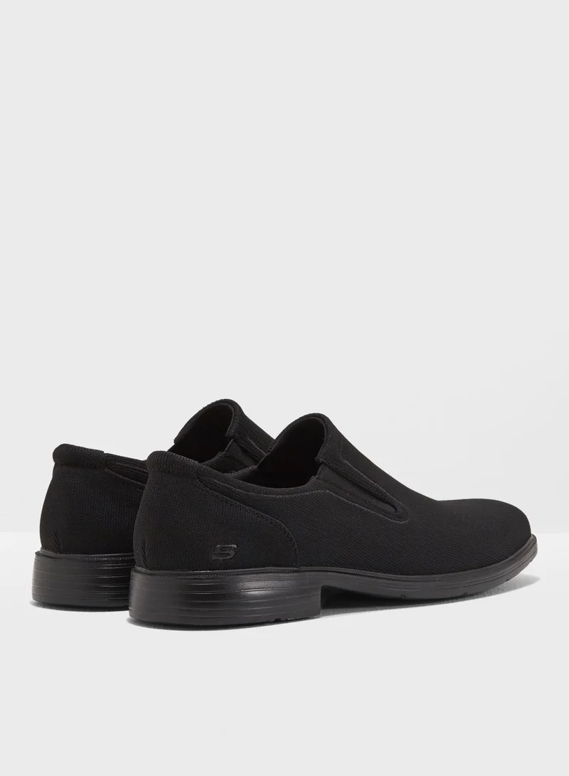SKECHERS Caswell - Resten