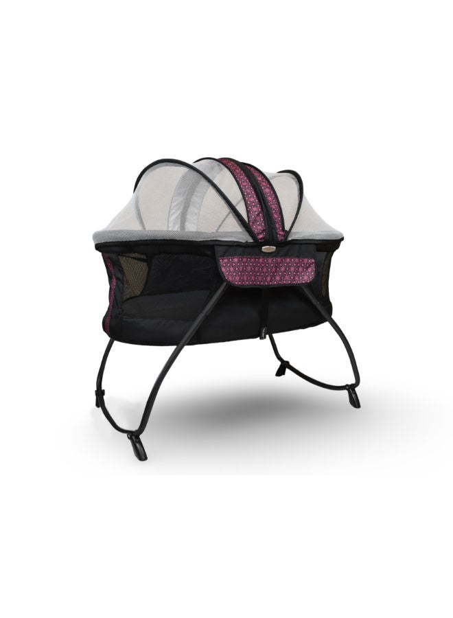 Petit bebe Baby Cot Bed Vea - Image 1