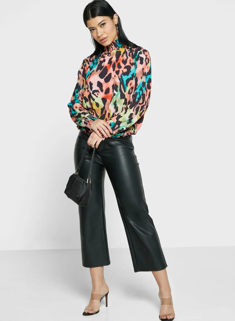 LASULA High Neck Printed Top
