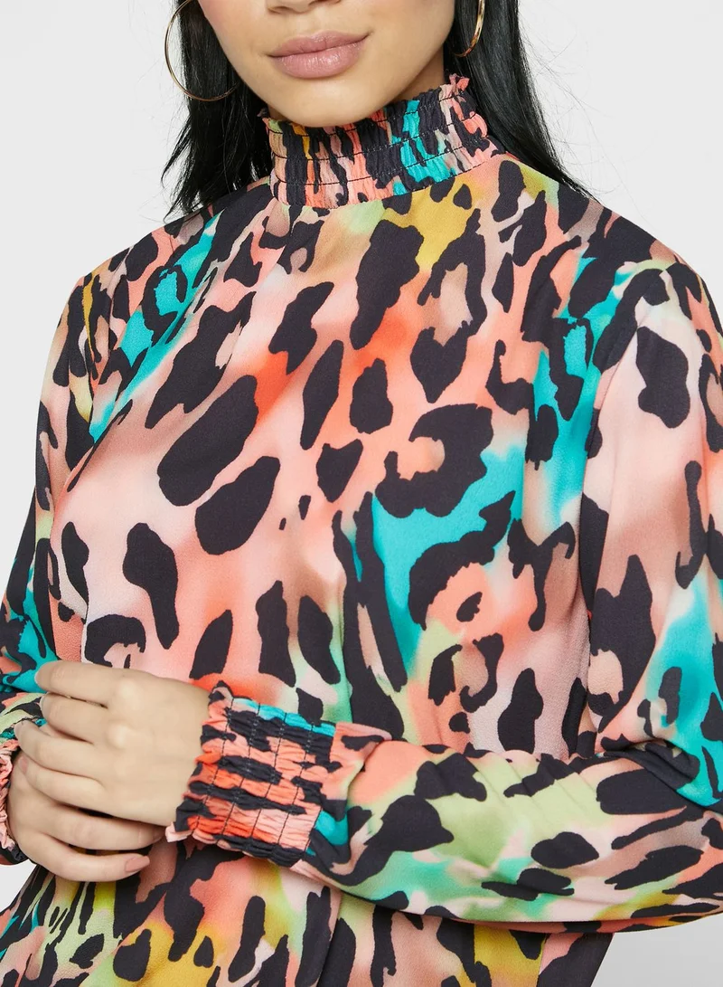 LASULA High Neck Printed Top